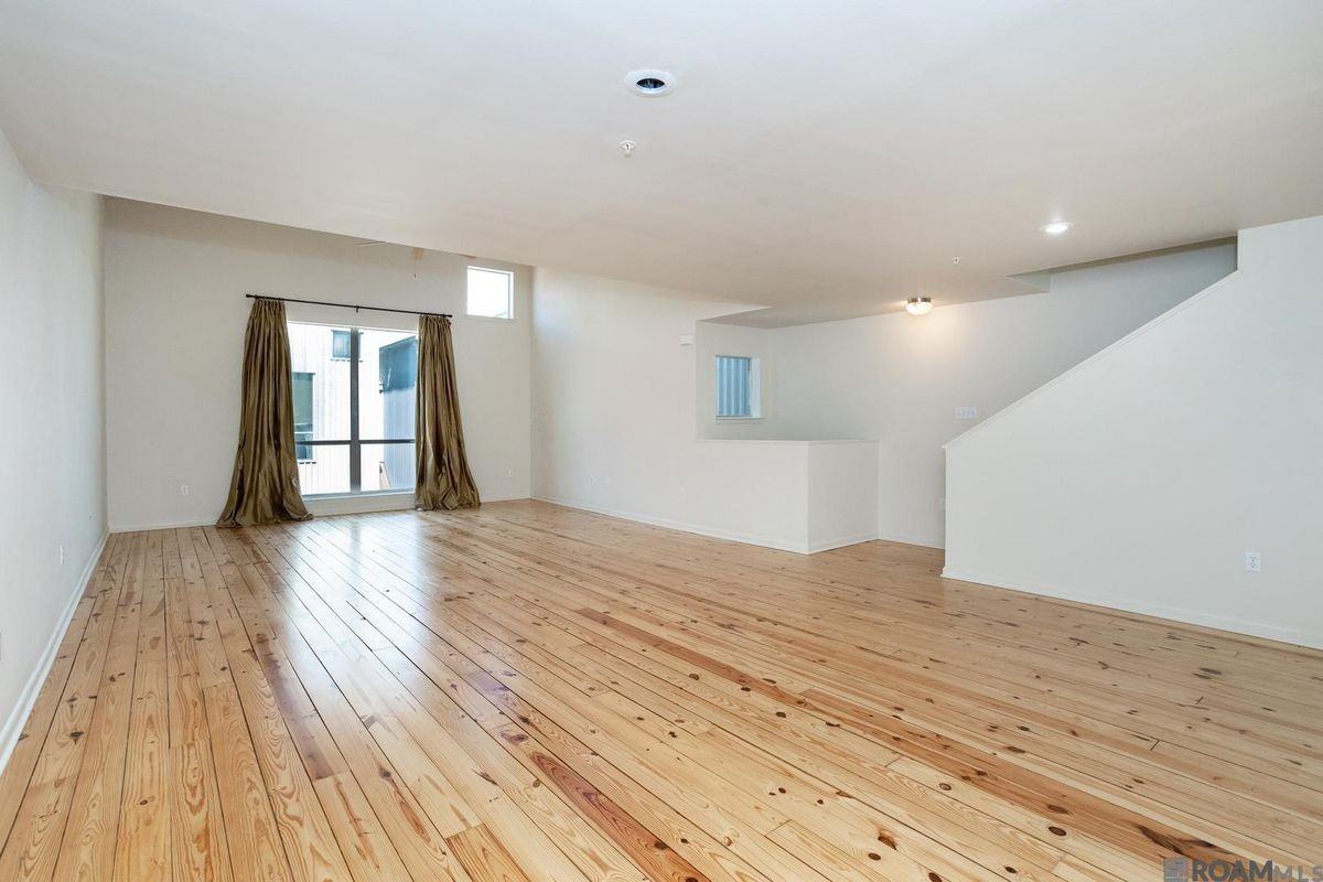 1720 Nicholson Dr ##6 - Photo 2 of 22