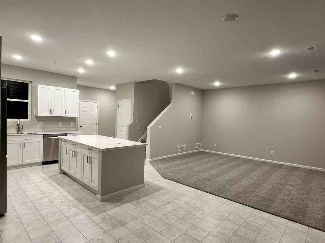 7611 148th Trl Nw - Photo 5 of 19