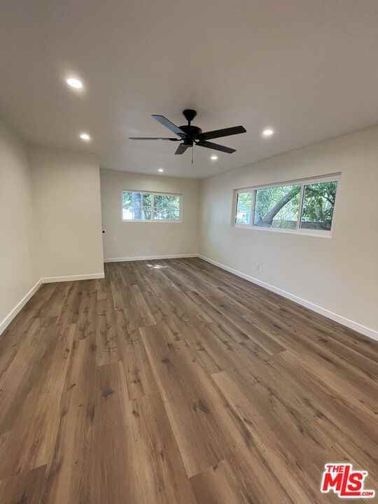 5721 Case Ave - Photo 5 of 42