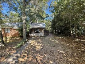 1060 1060/1062 Sourwood Ct #1060 - Photo 1 of 1