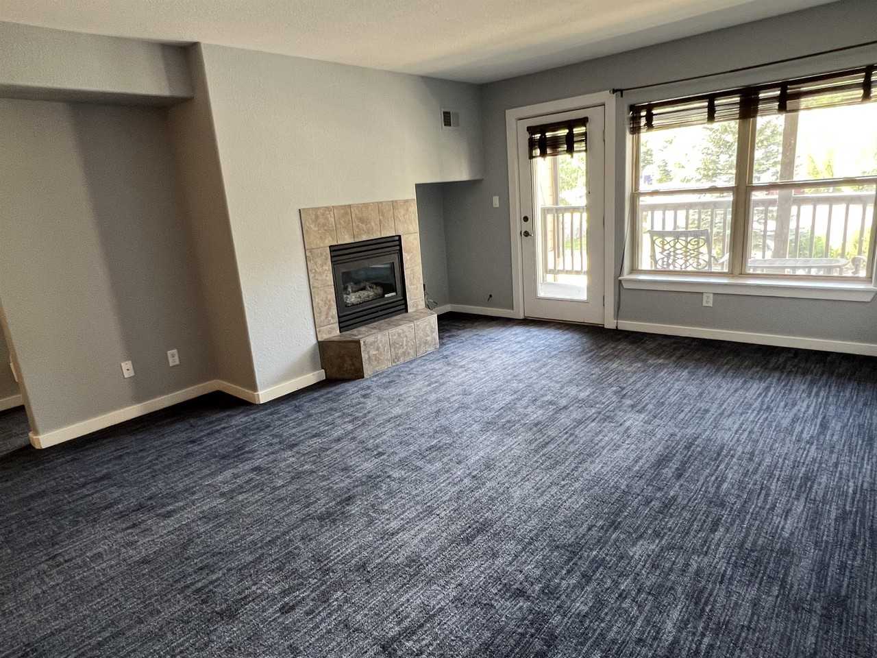 1 River Pines Ct #1 - Photo 4 of 19