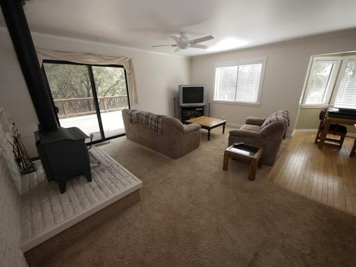 12322 Eldel Rd - Photo 3 of 11