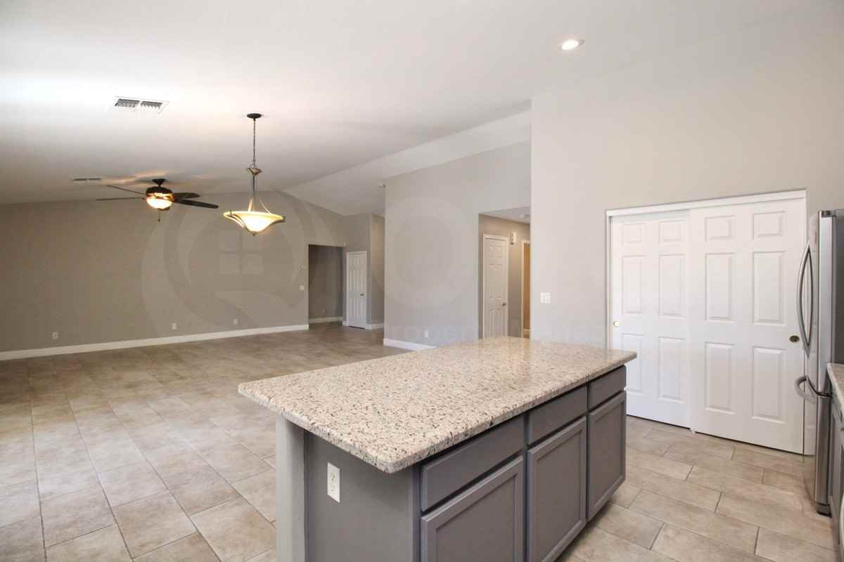 15215 W Gelding Dr - Photo 6 of 28