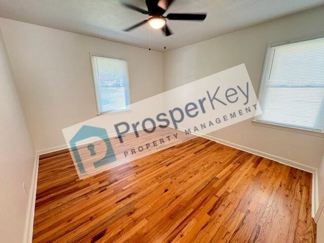1008 54th St - Photo 7 of 15