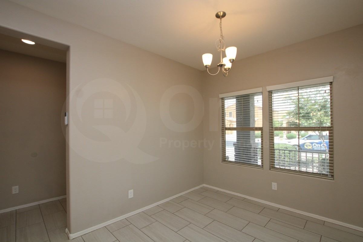2321 E Runaway Bay Pl - Photo 6 of 24