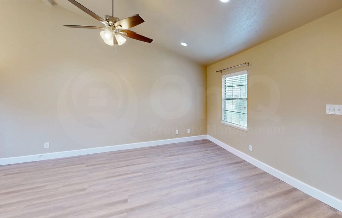 1316 Timberview Dr - Photo 7 of 18