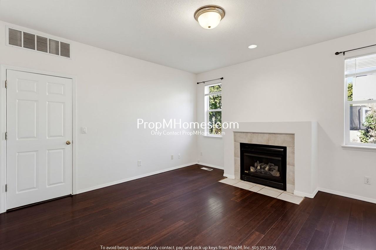 7561 Sw Thornton Dr - Photo 5 of 45