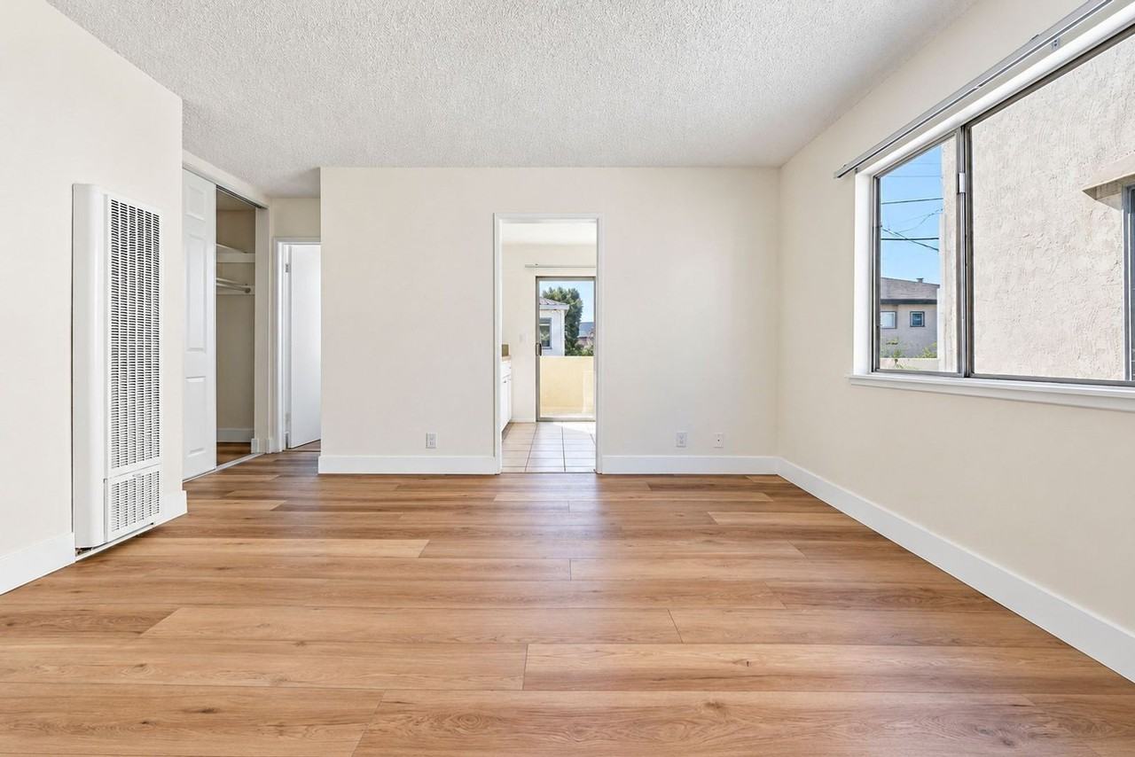 North Euclid Luxury Investments LLC - Photo 5 of 34