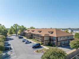 featured image of 413 Lion Dr