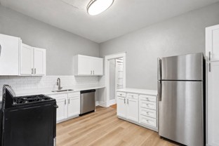2078 Summit St - Photo 1 of 1