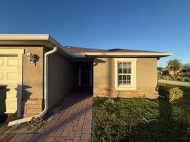 402 Sw 3rd Ct - Photo 1 of 1