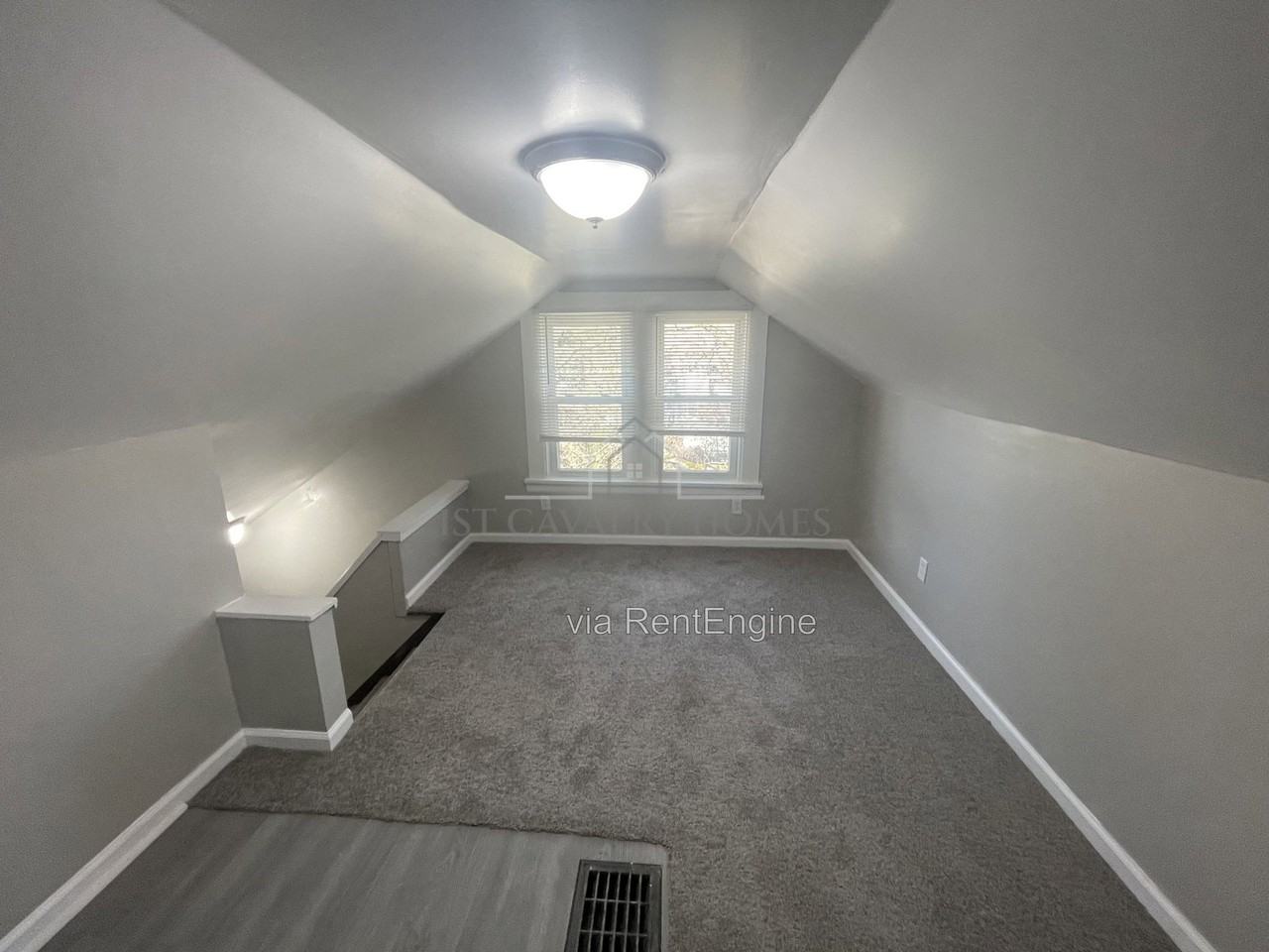 578 Hoye Ave #3 - Photo 2 of 15