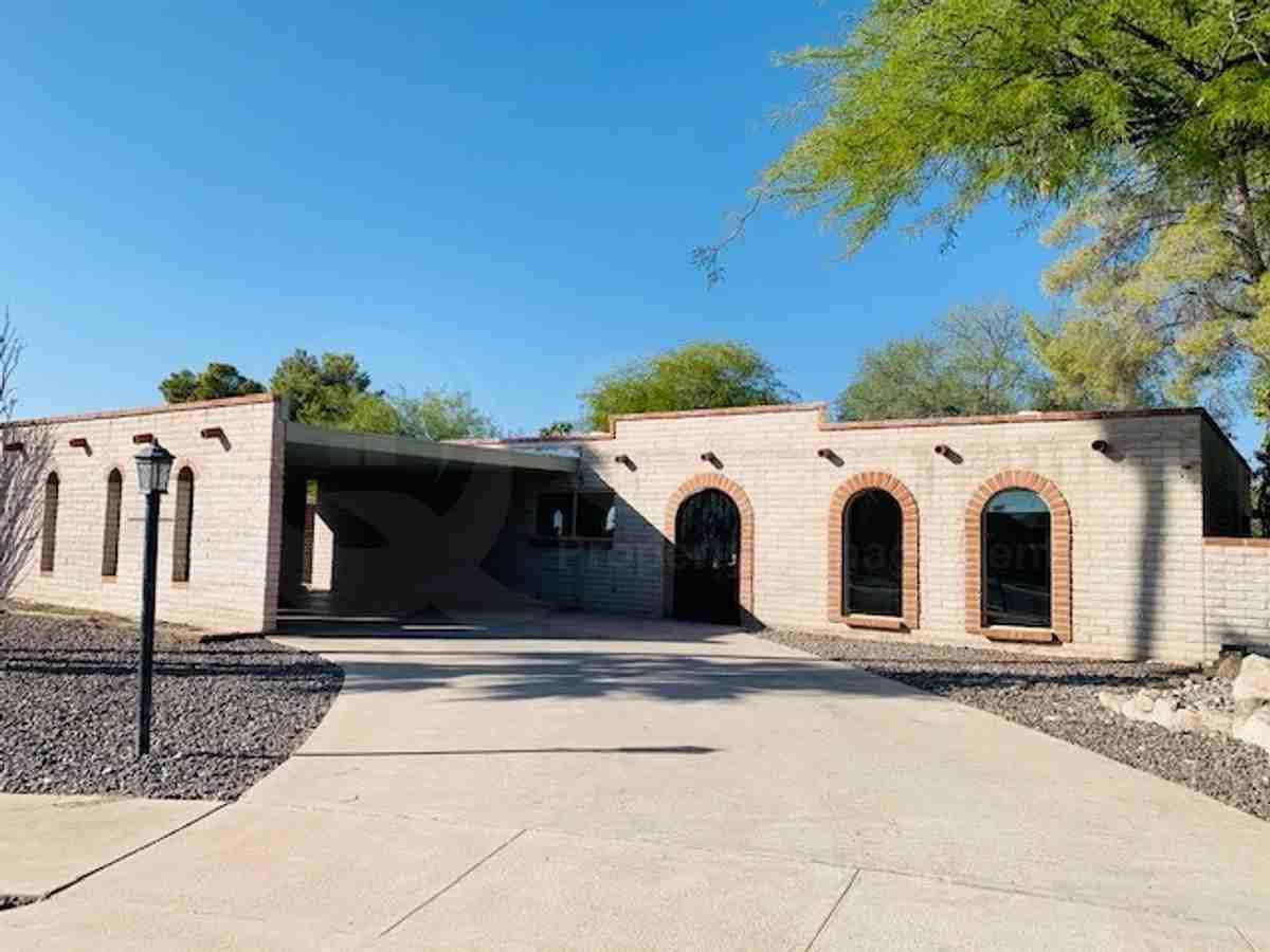 8707 E Wallen Ridge Dr - Photo 2 of 28
