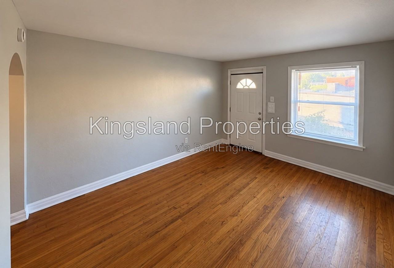 4954 Kemper Ave #4954 - Photo 2 of 7