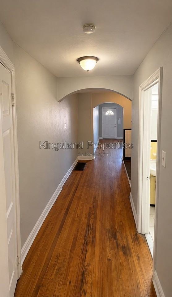 4954 Kemper Ave #4954 - Photo 5 of 7