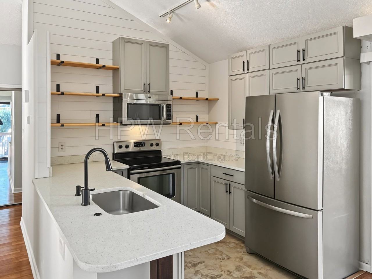 3306 Mill Run - Photo 4 of 14