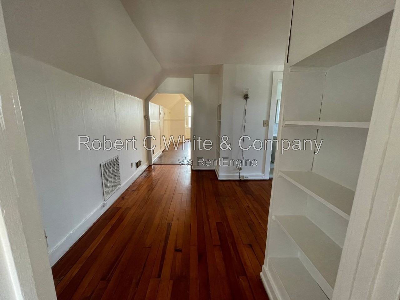 150 Leete St - Photo 5 of 13