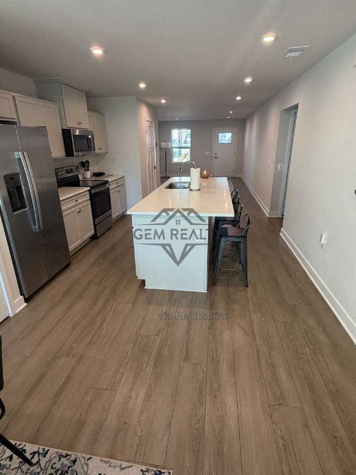 4508 Briarhaven Dr - Photo 6 of 25