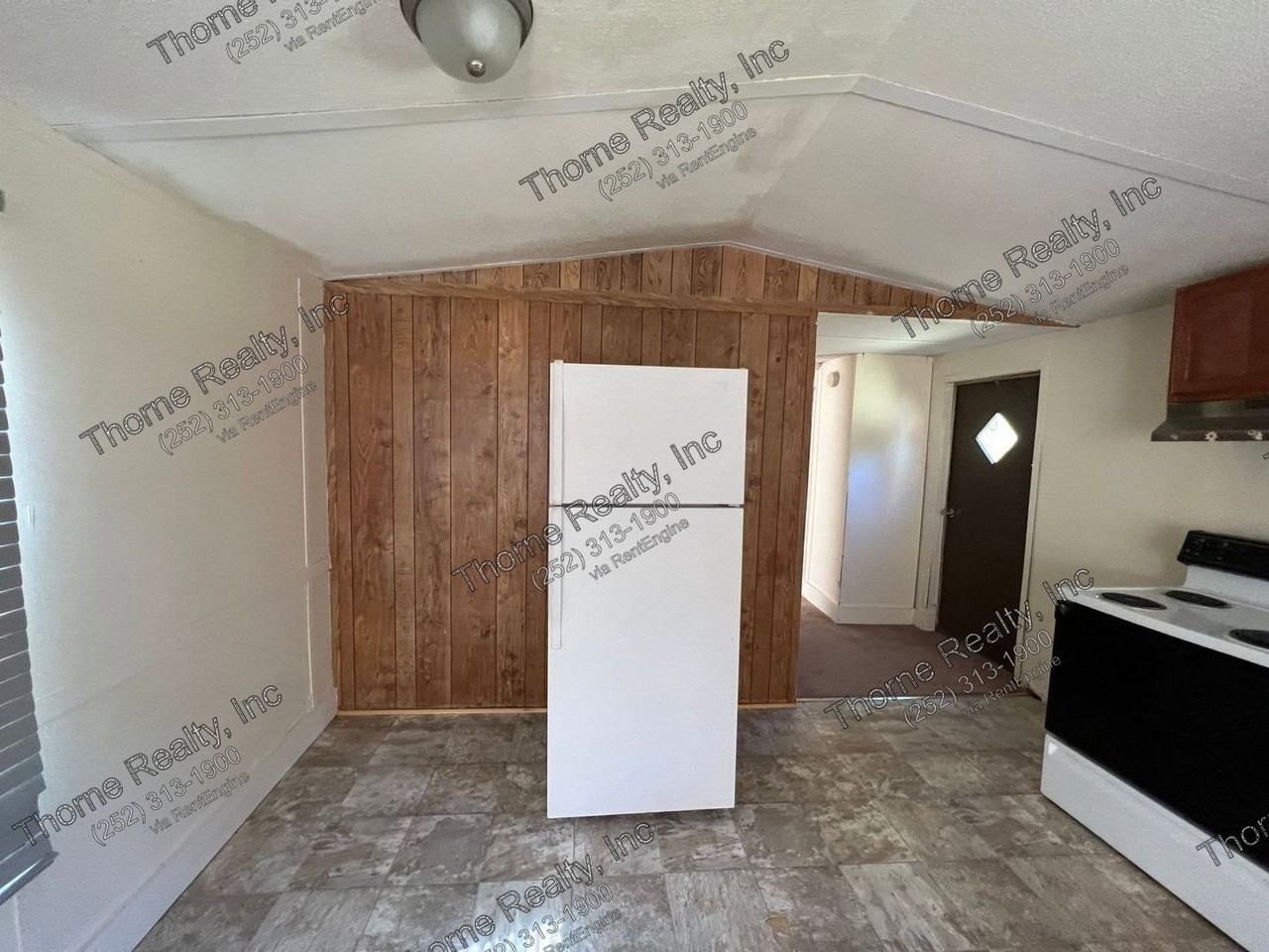 128 Timberview Ln - Photo 2 of 11