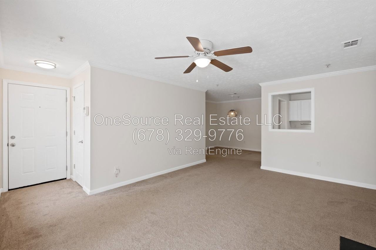 404 Augusta Dr - Photo 6 of 24