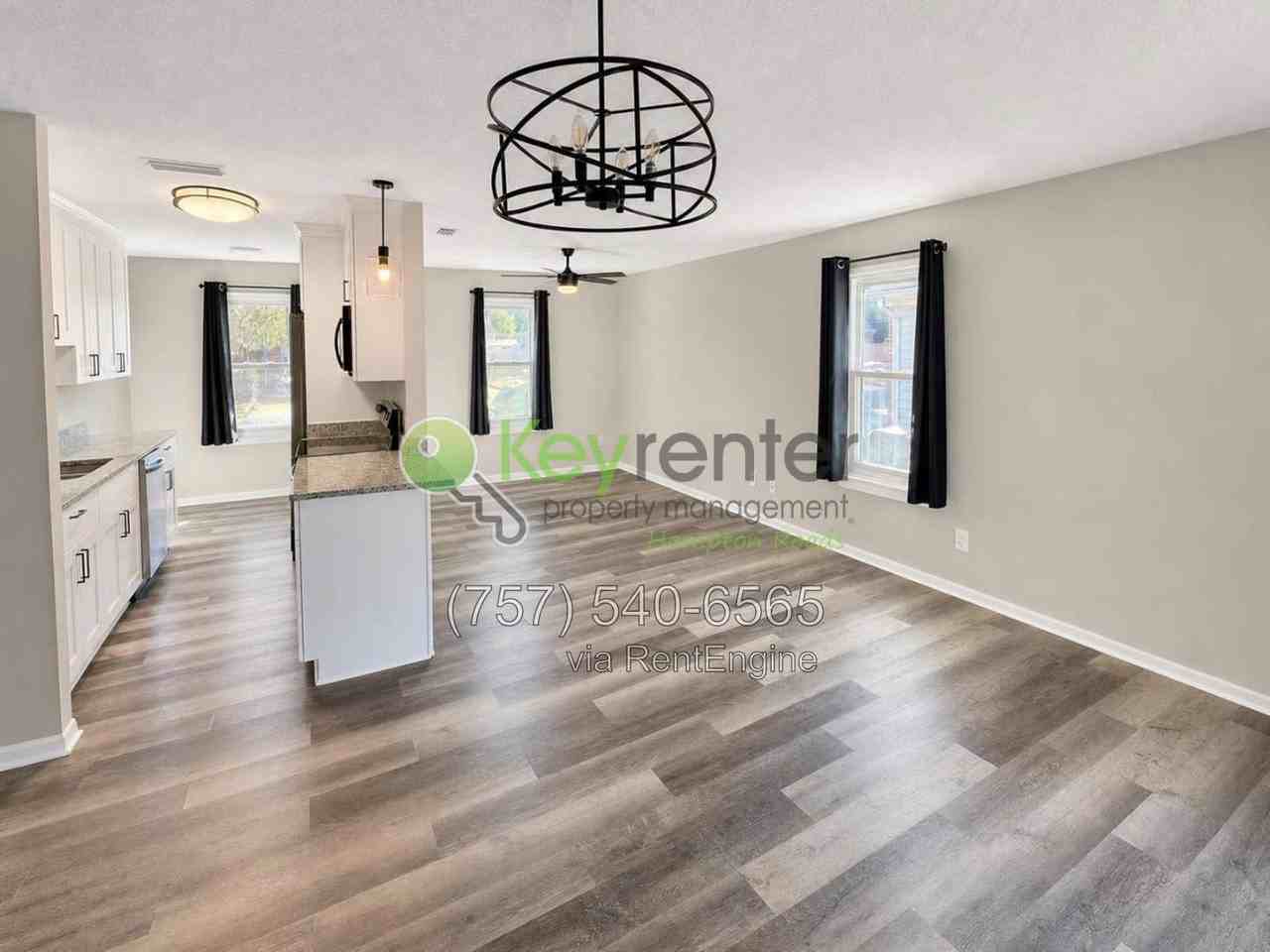 1132 Hannah St - Photo 3 of 32