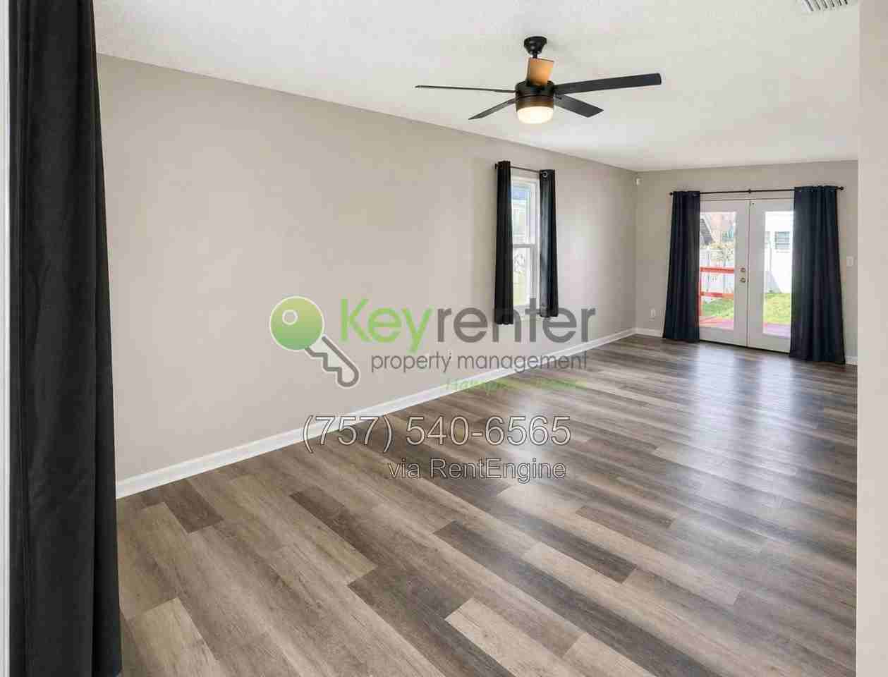 1132 Hannah St - Photo 4 of 32