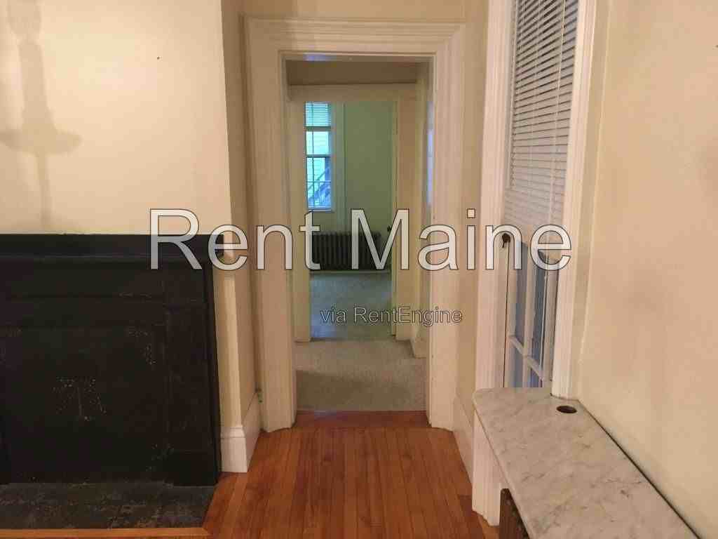 16 5th St #1 - Photo 7 of 17