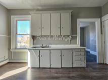139 Oak St #2F - Photo 1 of 1