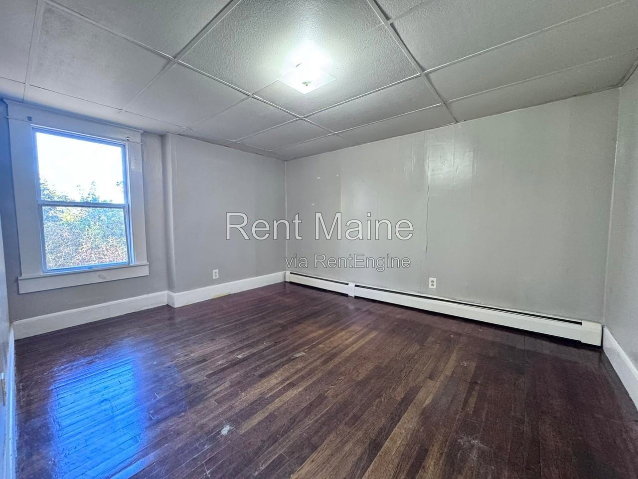 29 Bellevue St #1 - Photo 4 of 11