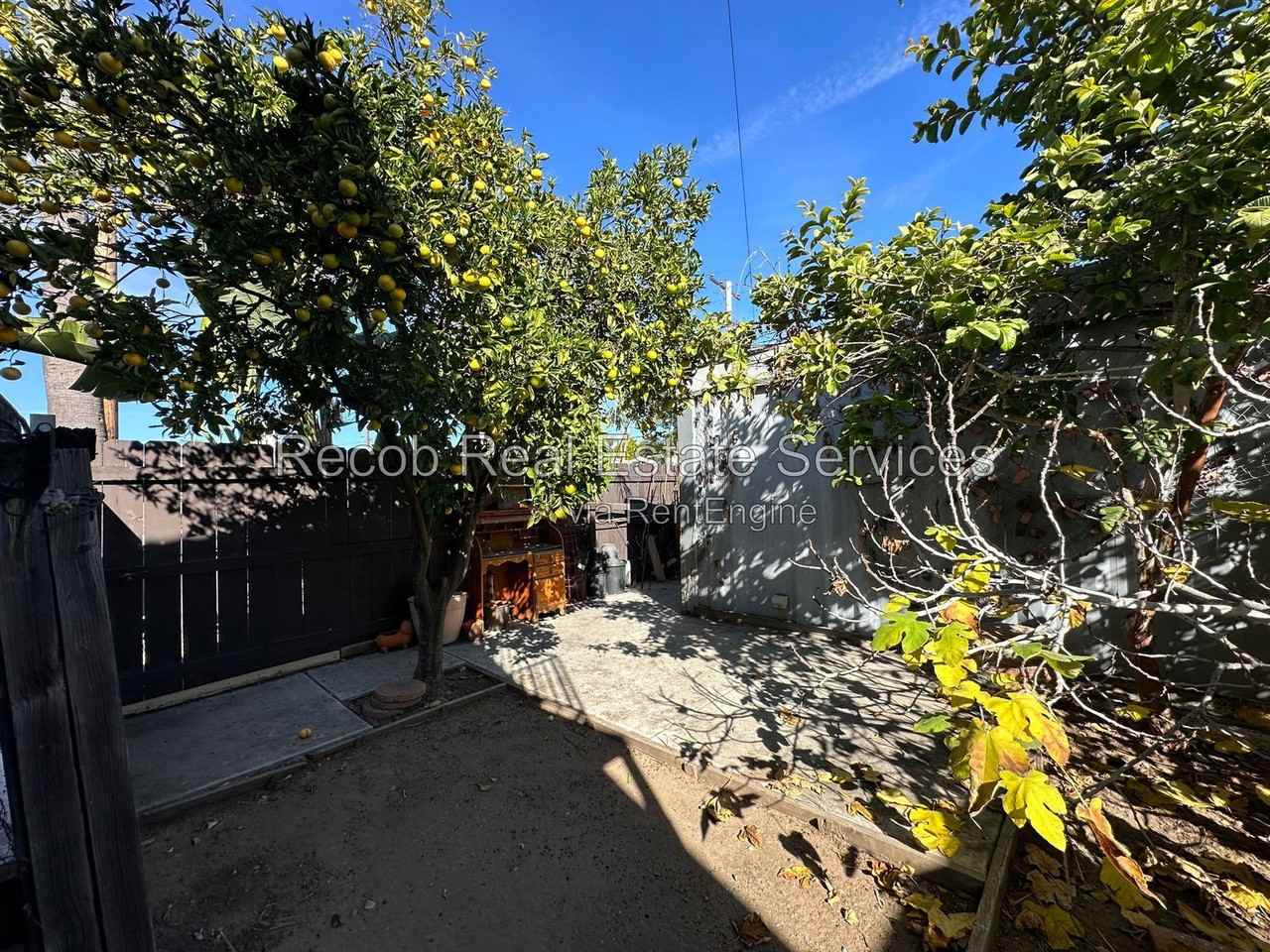 8305 Finley Ave - Photo 7 of 7