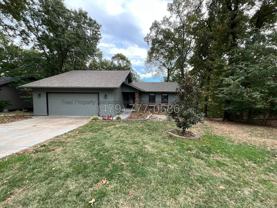3 London Dr - Photo 1 of 1