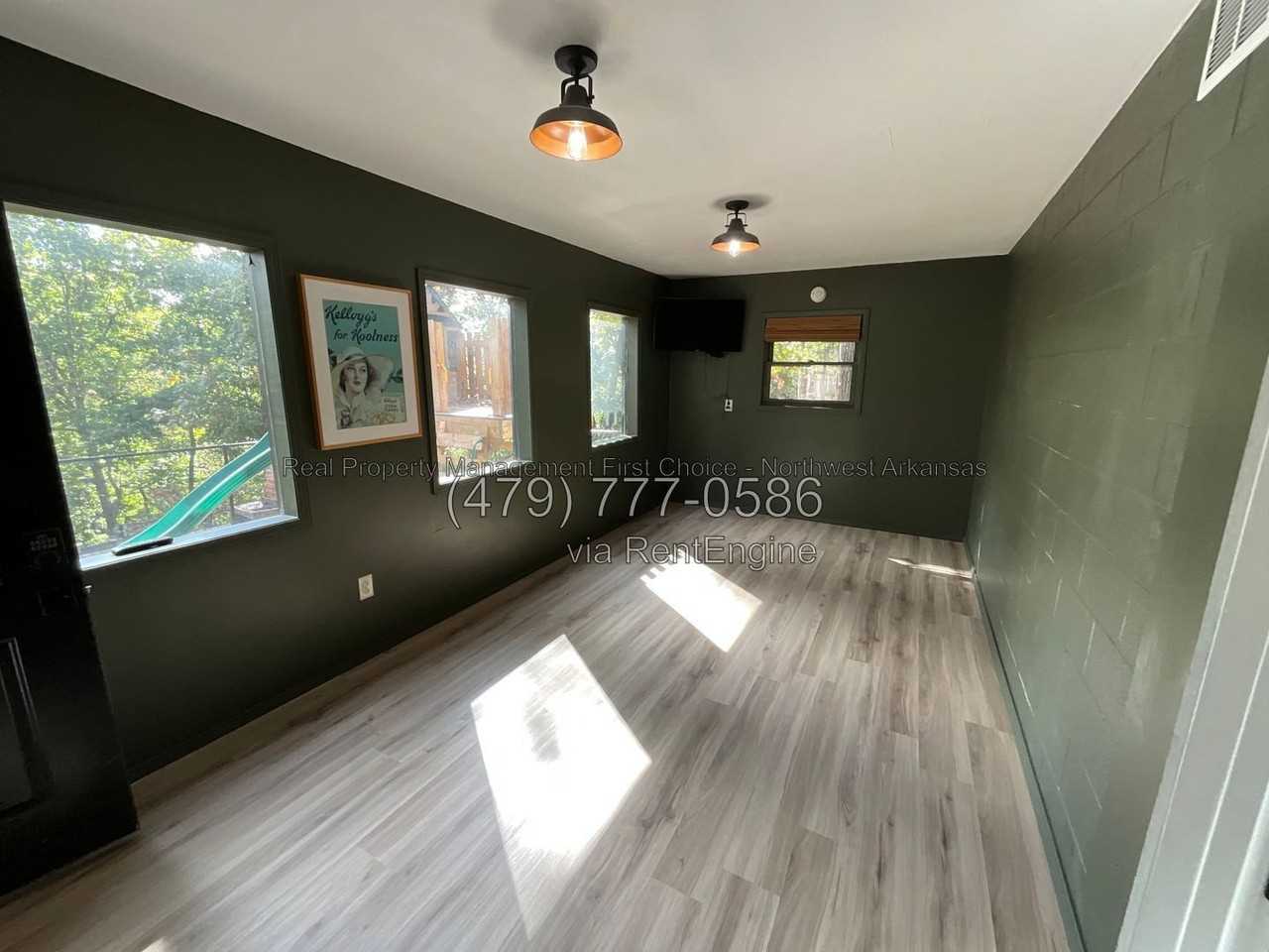 3 London Dr - Photo 5 of 19