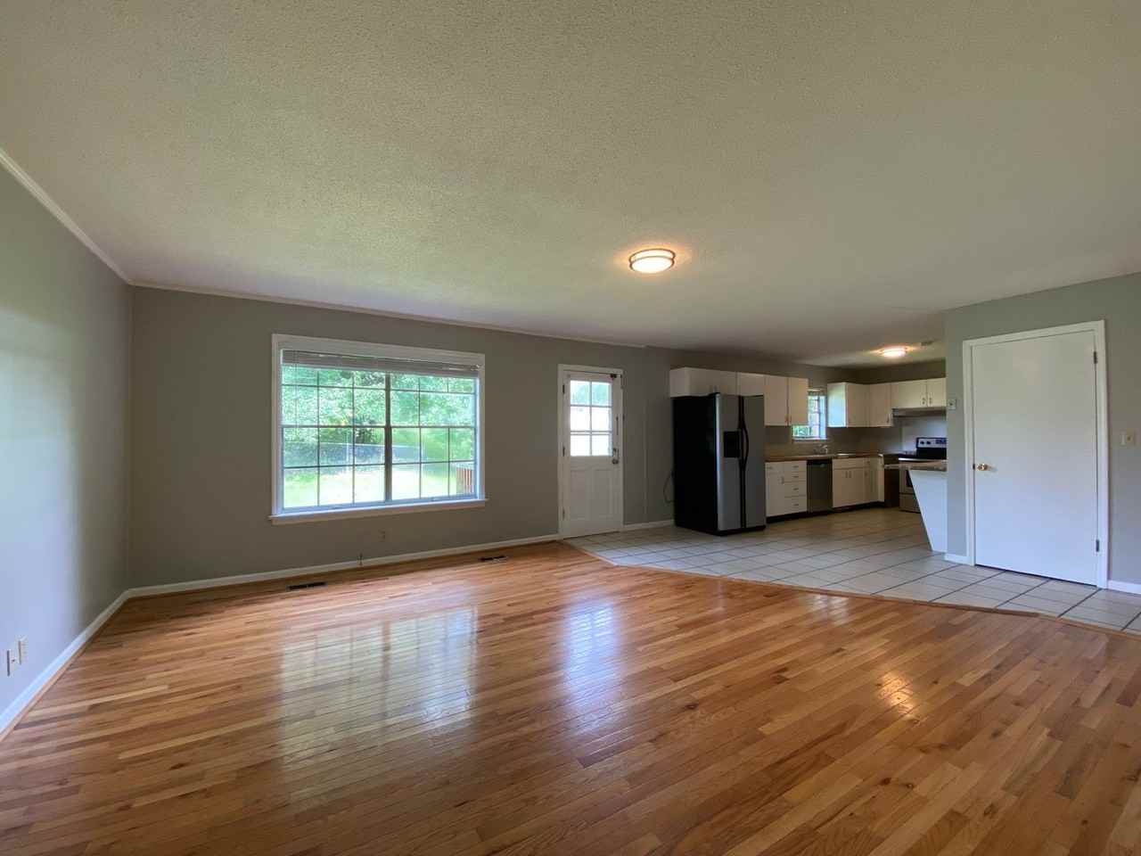 4017 Sanders Dr #4017 - Photo 5 of 17