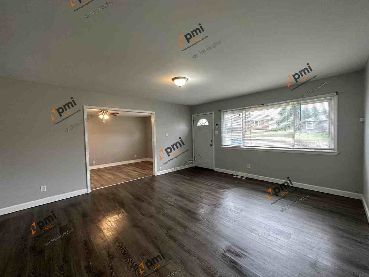 1426 E 36th Pl - Photo 6 of 27