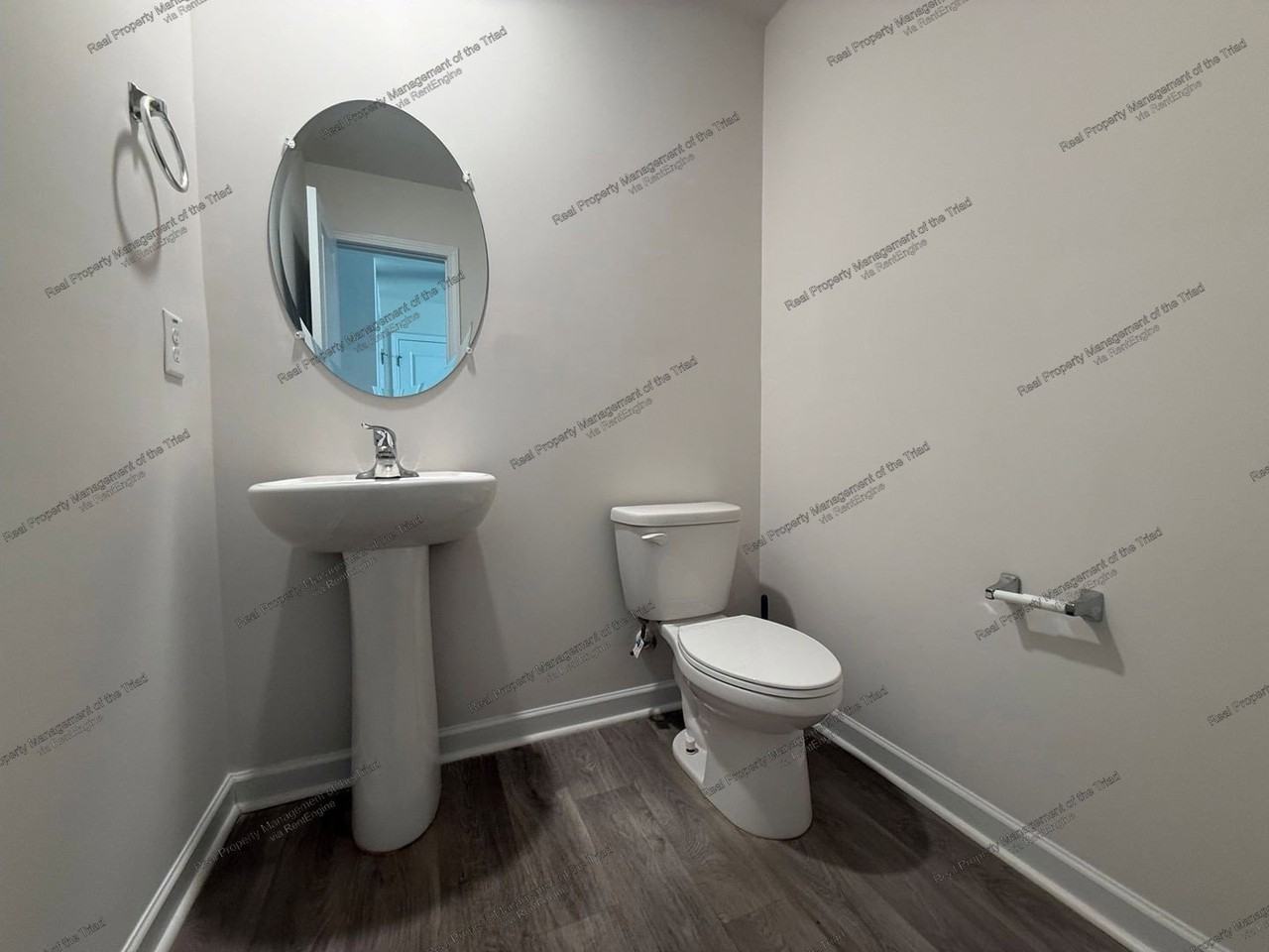 4712 Black Forest Dr - Photo 4 of 22