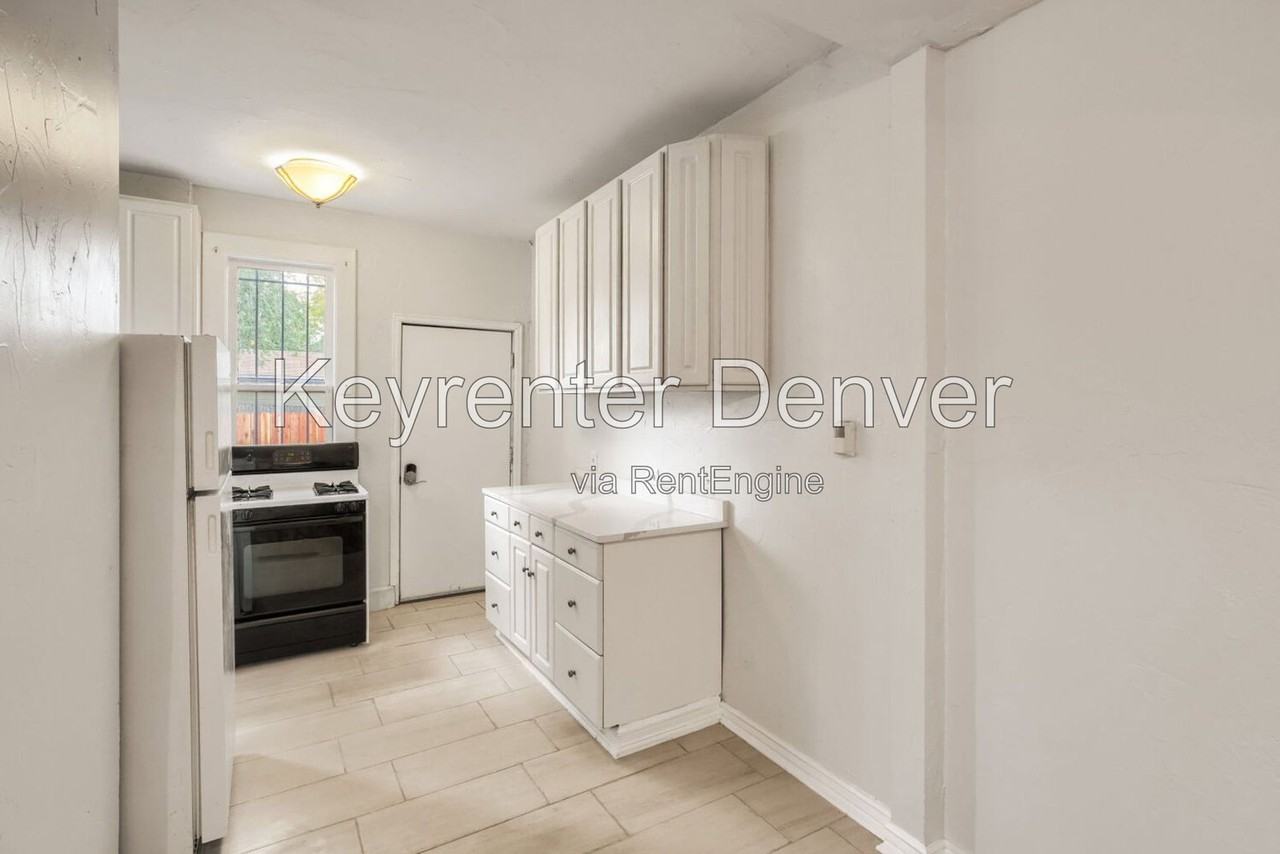 520 W 5th Ave - Photo 6 of 18