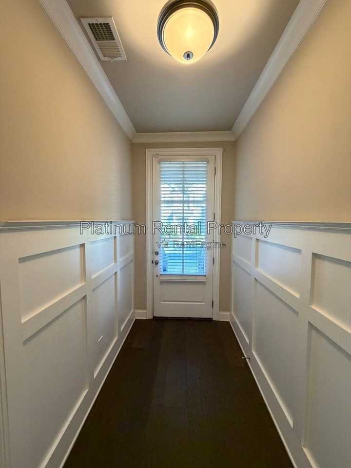 855 Hargrove Point Way - Photo 3 of 50