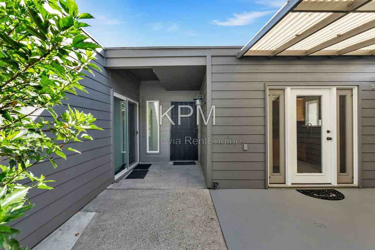 6824 Cumberland Pl - Photo 4 of 30