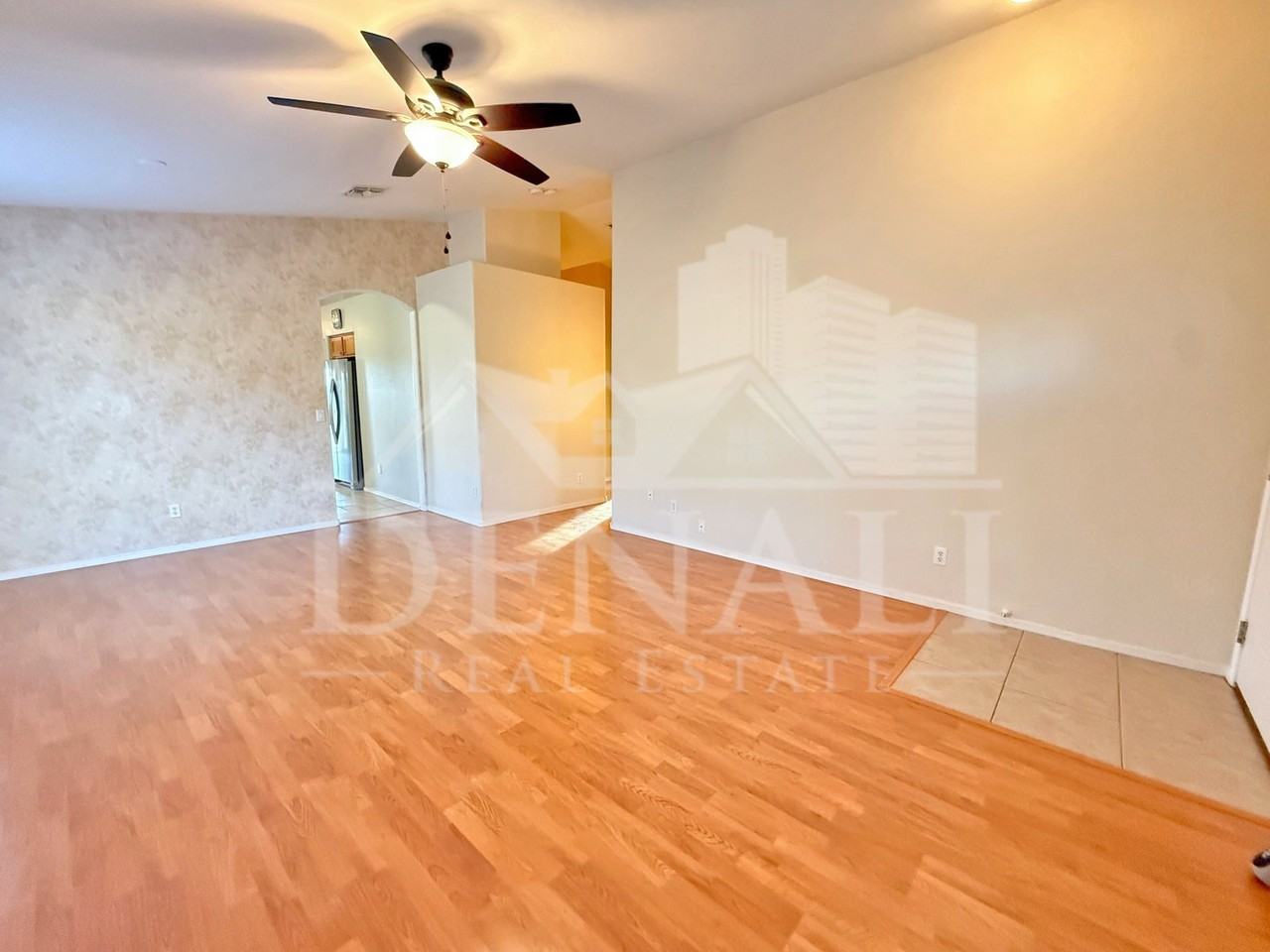 10903 E Diamond Ave - Photo 3 of 19