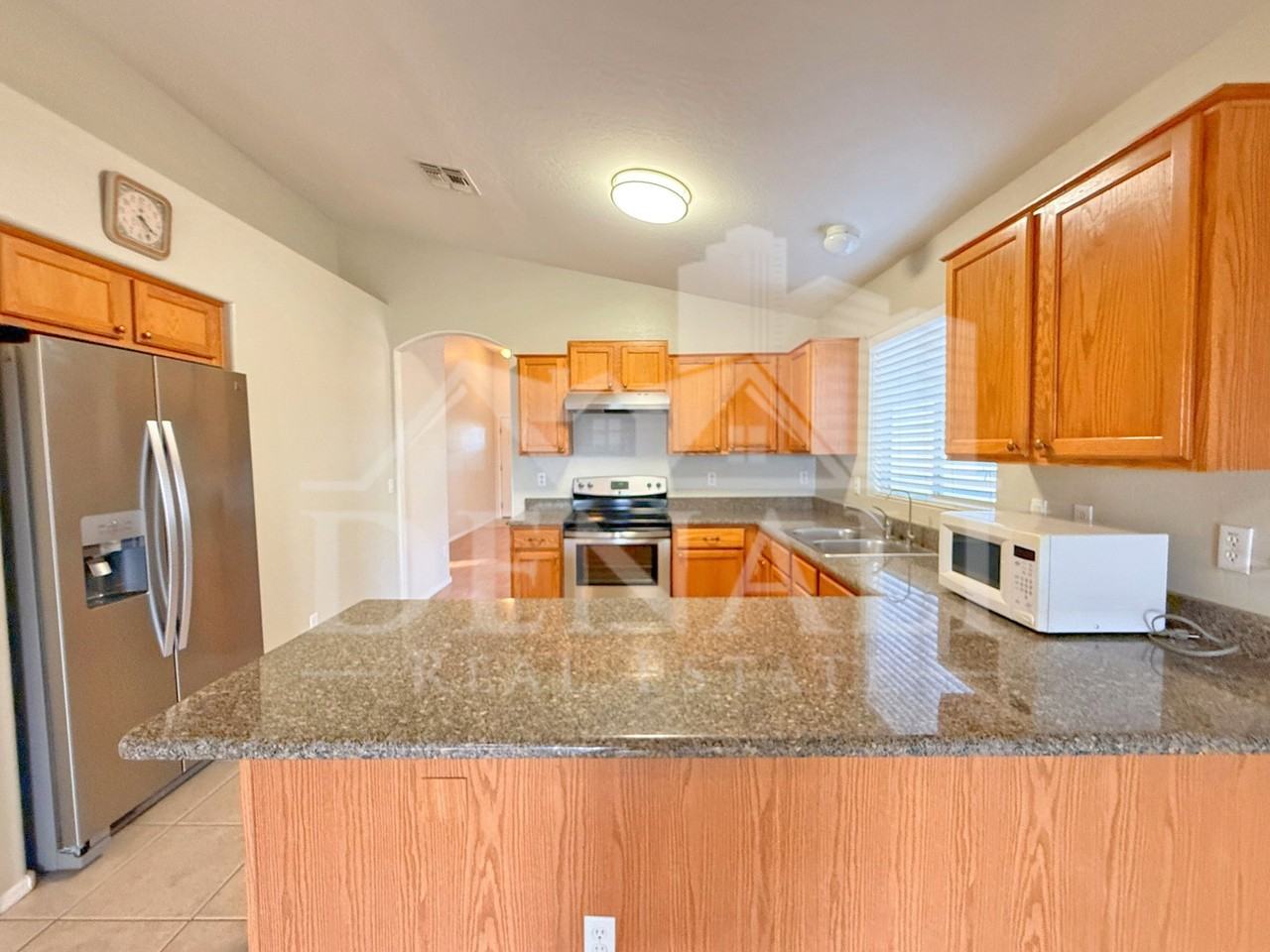 10903 E Diamond Ave - Photo 6 of 19