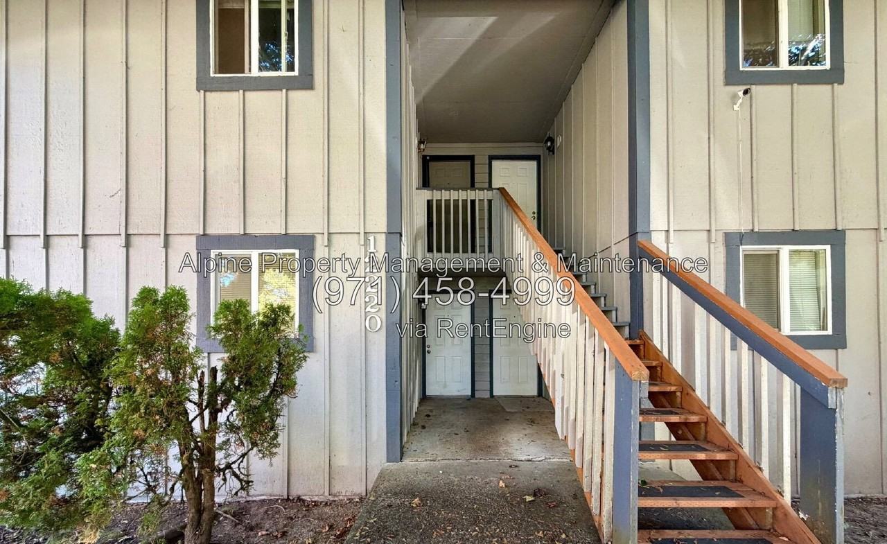 12220 Sw Longhorn Ln #A - Photo 2 of 19