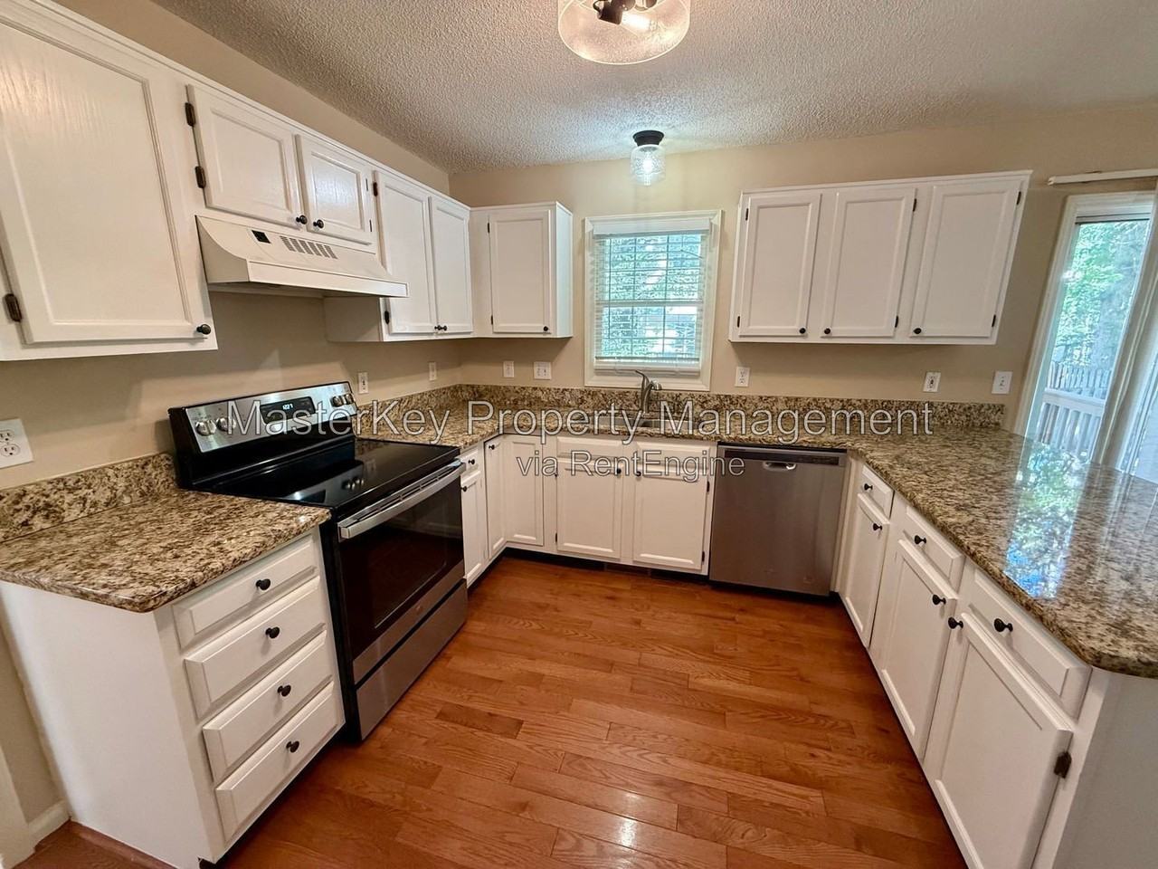 300 Silk Hope Dr - Photo 2 of 27