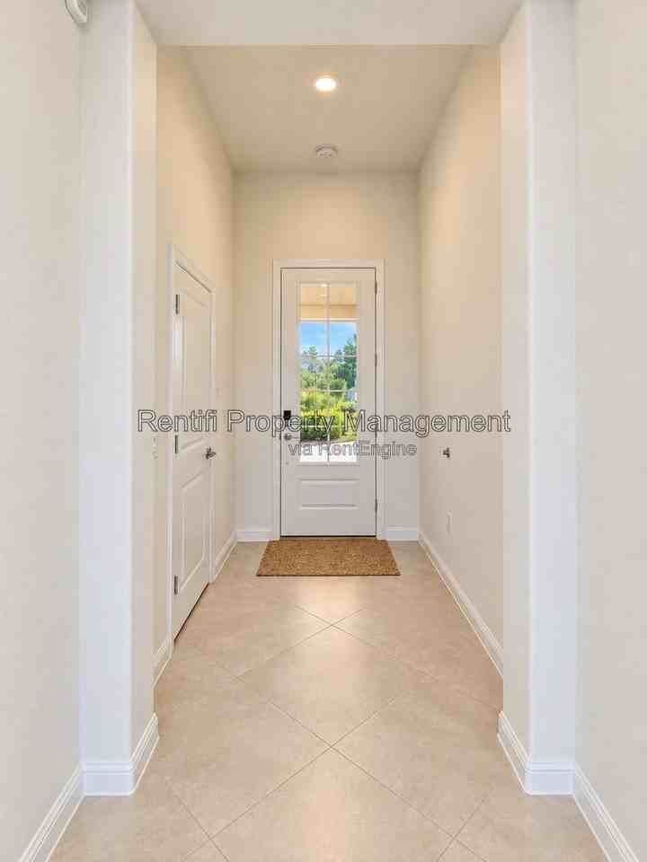 17867 Palmetto Pass Ln - Photo 4 of 26