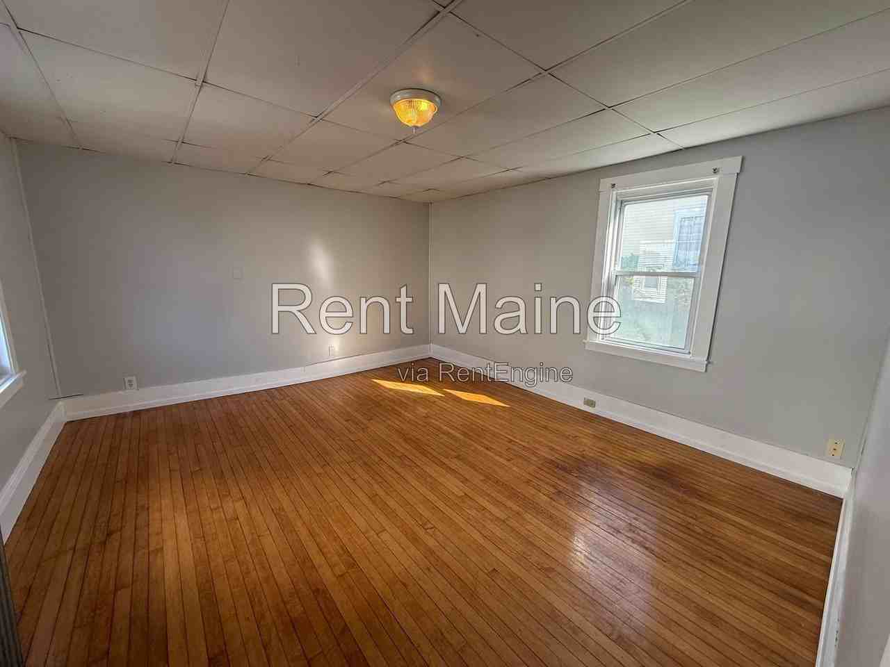 91 Union St #2 - Photo 4 of 6