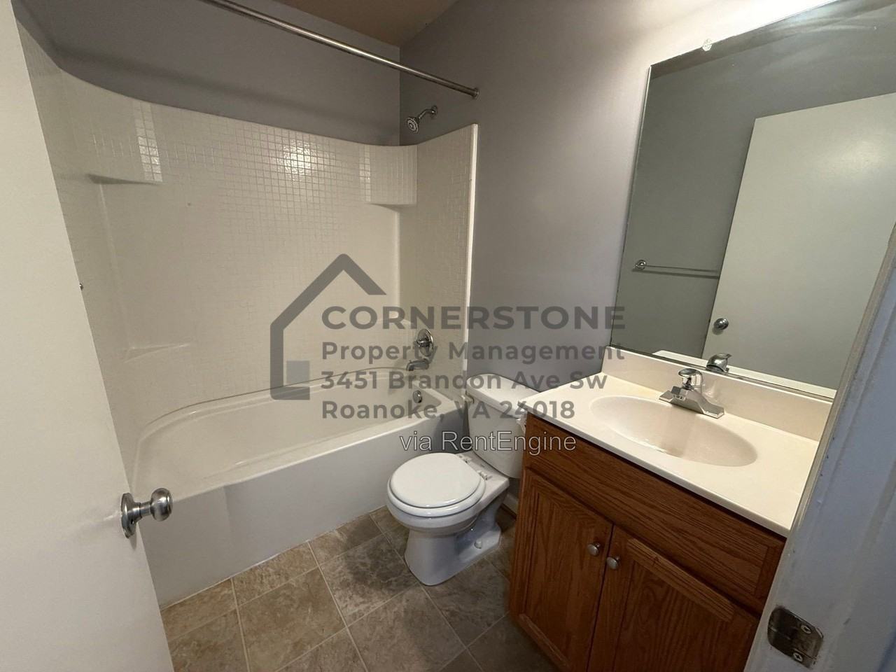 602 Day Ave Sw #18 - Photo 7 of 13