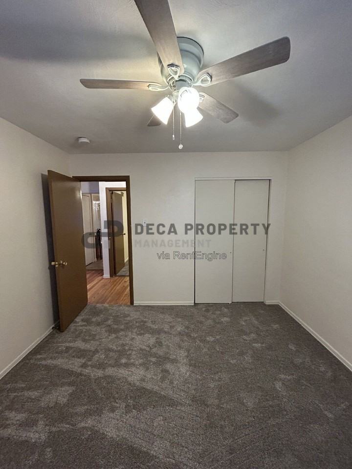 9100 Marymark Ln - Photo 6 of 12