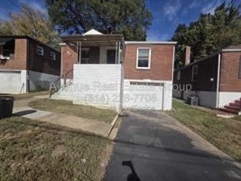 featured image of 7137 Garesche Ave