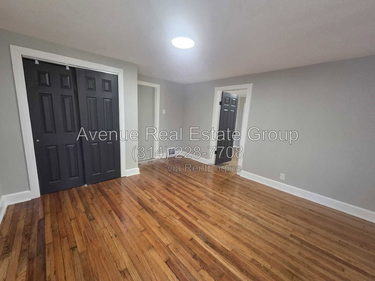 7137 Garesche Ave - Photo 7 of 14