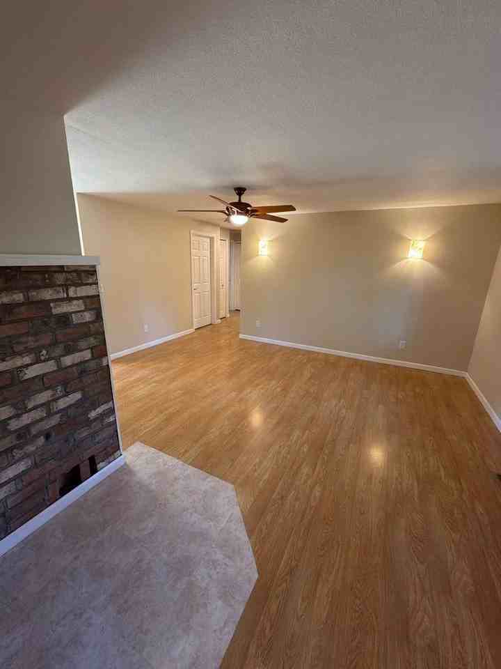 88075 6th St - Photo 6 of 28