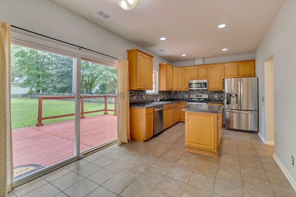 119 Cherryfield Ln - Photo 3 of 23
